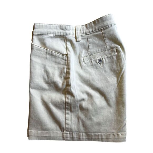 Lee Riders midrise Shorts size 6P - Picture 5 of 6